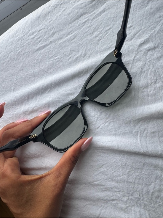 Gucci Oversized Sunglasses main image 13